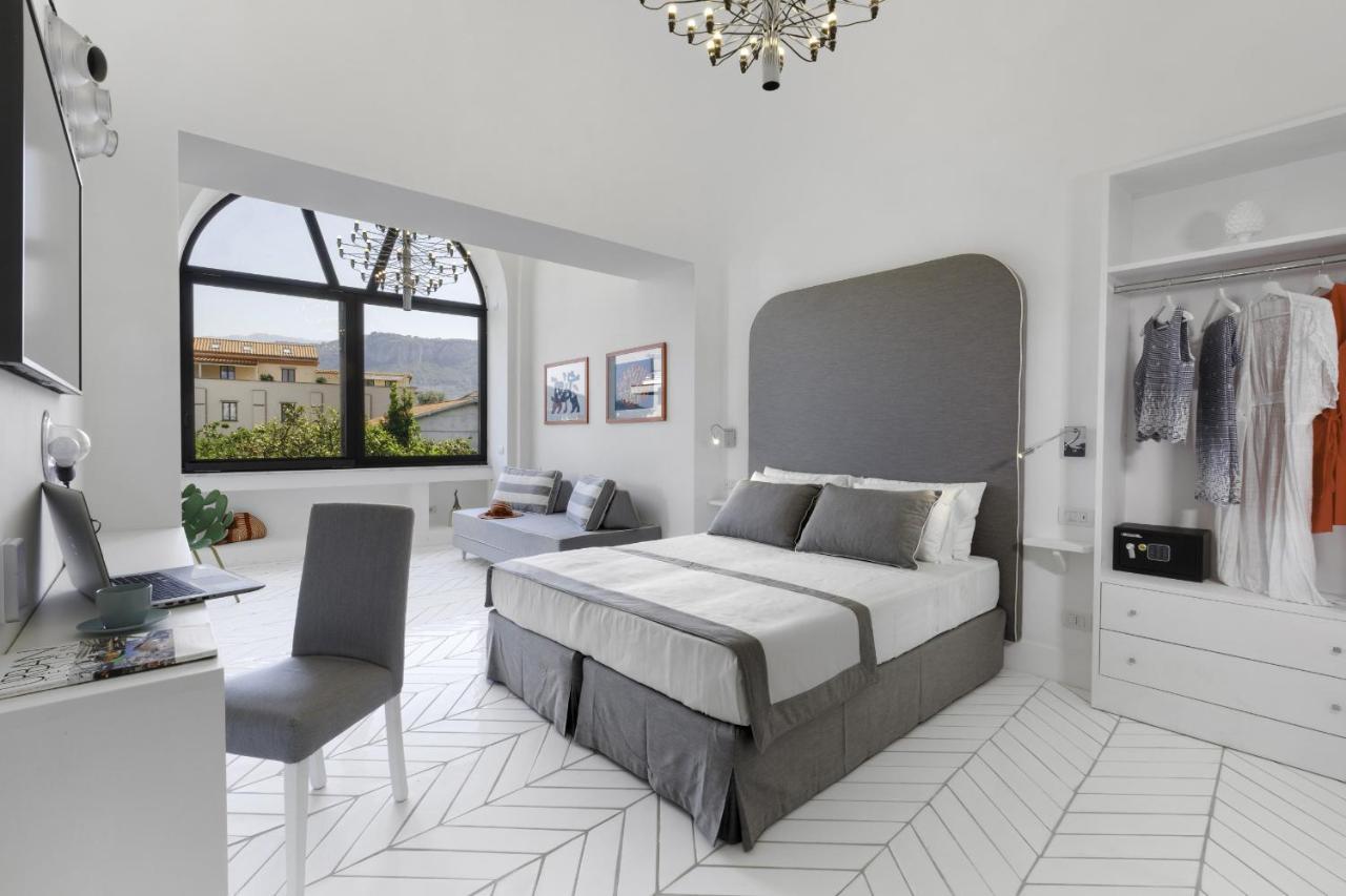 Estate4Home - Iommella Luxury Rooms Sant'Agnello Exterior foto